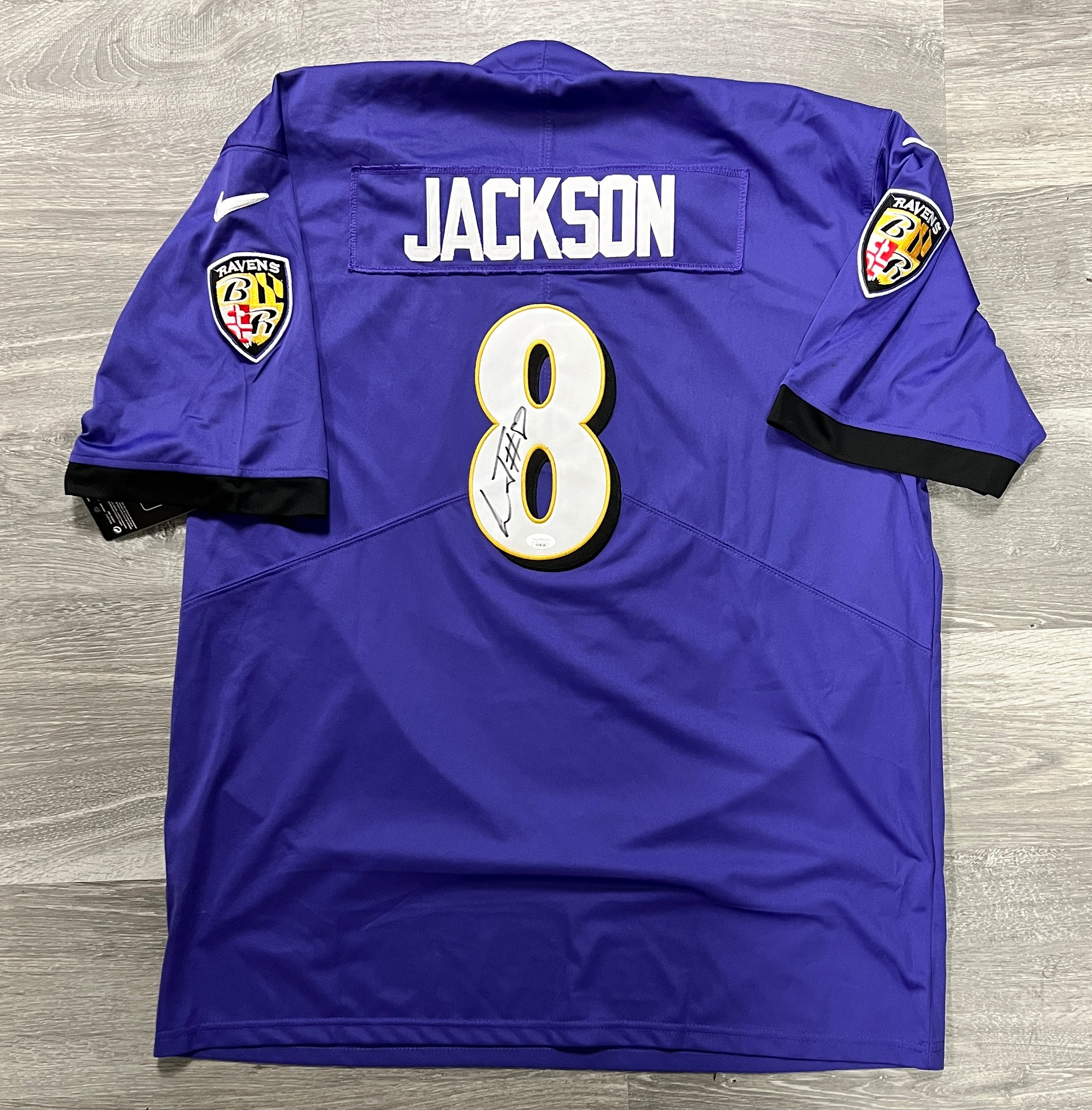 Lamar Jackson Signed/Autographed Ravens White Football Jersey JSA 149260